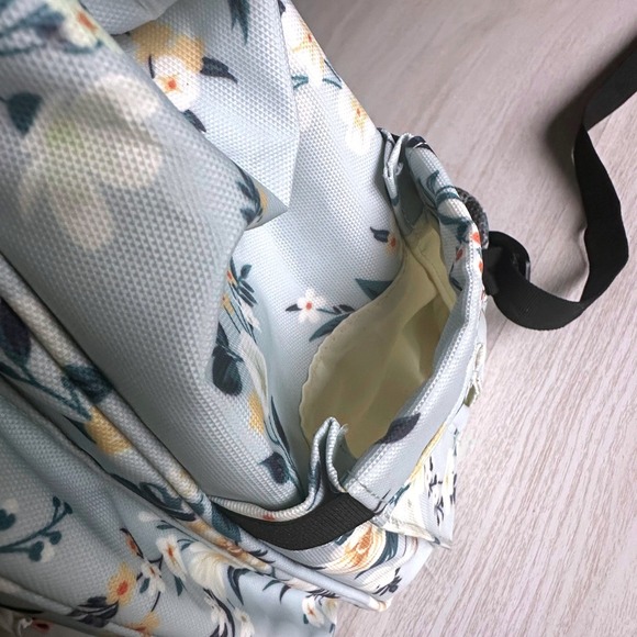 LitBear Light Blue Floral Diaper Bag Multiple Compartments Full Zip Backpack NEW - Picture 7 of 9